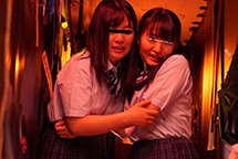 NHDTB-41501 お化け屋敷痴○ 恐怖でイキ漏らす黒髪女○○生に絶叫中出し 親友と入ってきた臆病娘 サンプル画像1